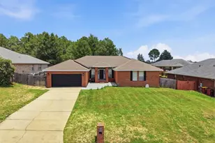 116 Strike Eagle Dr, Crestview, FL 32536 - Photo 1