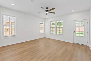 308 B Okaloosa Ave, Valparaiso, FL 32580 - Photo 14