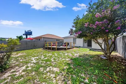 7650 Chablis Circle, Navarre, FL 32566 - Photo 18
