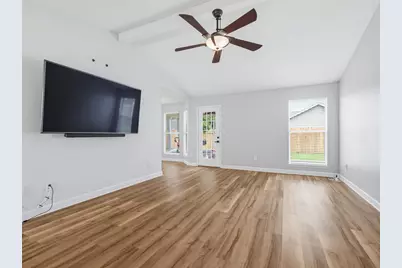 1565 Meadowbrook Court, Niceville, FL 32578 - Photo 10