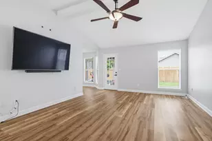 1565 Meadowbrook Ct, Niceville, FL 32578 - Photo 10