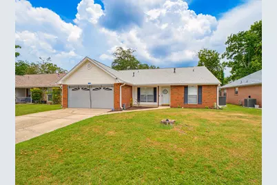 1565 Meadowbrook Court, Niceville, FL 32578 - Photo 2