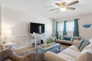 17642 Front Beach Rd, Panama City Beach, FL 32413 - Photo 2