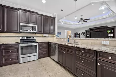 2335 Cummings Drive, Fort Walton Beach, FL 32547 - Photo 10
