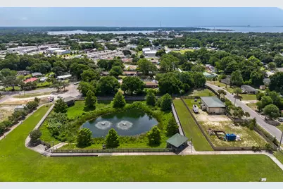 2335 Cummings Drive, Fort Walton Beach, FL 32547 - Photo 48