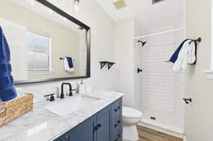 1920 Redwood Ave, Niceville, FL 32578 - Photo 16