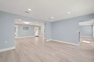 159 Shoreline Dr, Mary Esther, FL 32569 - Photo 18