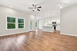 123 Fairway Dr, Crestview, FL 32536 - Photo 8