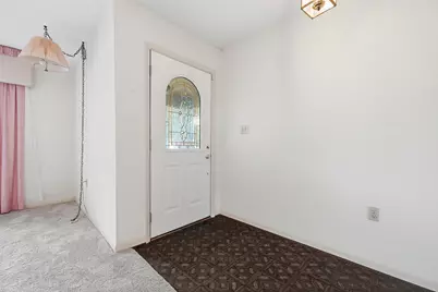 85 Lake Lorraine Circle, Shalimar, FL 32579 - Photo 14