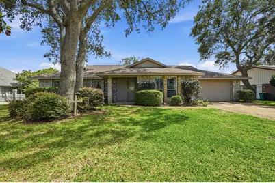 85 Lake Lorraine Circle, Shalimar, FL 32579 - Photo 10