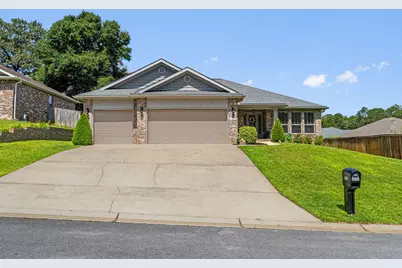3019 Crown Creek Circle, Crestview, FL 32539 - Photo 1