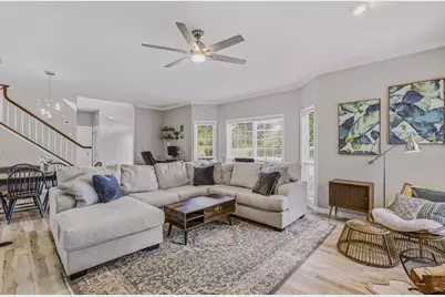 895 Shalimar Court, Shalimar, FL 32579 - Photo 10