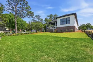 8 NE Yacht Club Dr, Fort Walton Beach, FL 32548 - Photo 56