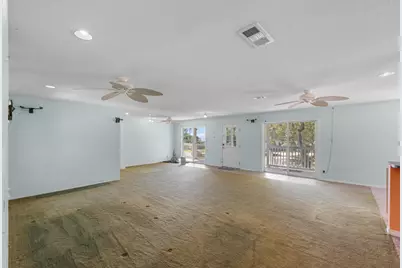 3034 Bay Street, Gulf Breeze, FL 32563 - Photo 10