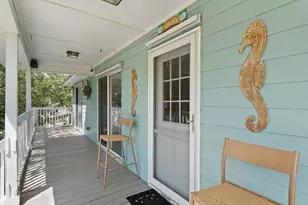 3034 Bay St, Gulf Breeze, FL 32563 - Photo 2