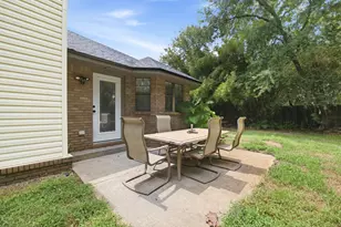 2216 Calle De Marbella, Navarre, FL 32566 - Photo 30