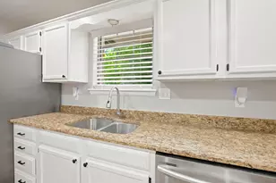 2216 Calle De Marbella, Navarre, FL 32566 - Photo 14