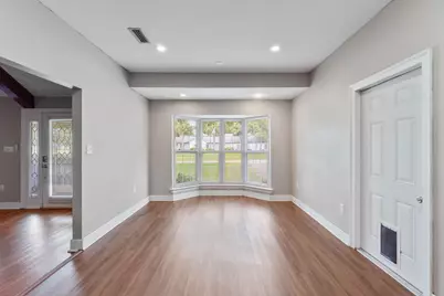 2181 Calle De Castelar, Navarre, FL 32566 - Photo 12