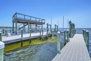 2566 Cayenne Ln, Shalimar, FL 32579 - Photo 130