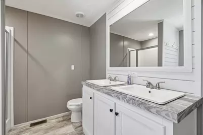 940 Hiawatha Street, Holt, FL 32564 - Photo 24