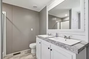 940 Hiawatha St, Holt, FL 32564 - Photo 24