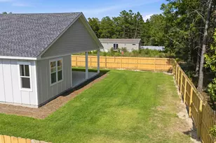 480 Arbour St, Defuniak Springs, FL 32433 - Photo 42