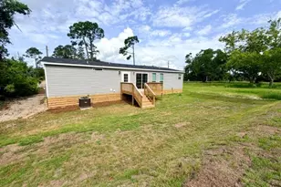 7430 Jefferson Ave, Southport, FL 32409 - Photo 32