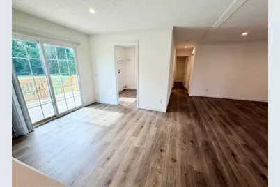 7430 Jefferson Avenue, Southport, FL 32409 - Photo 10