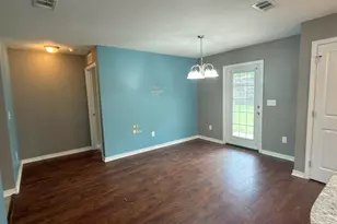455 Eisenhower Dr, Crestview, FL 32539 - Photo 6