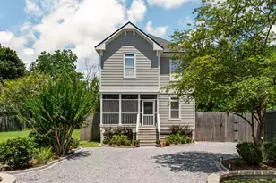 187 N 7th St, Santa Rosa Beach, FL 32459 - Photo 2
