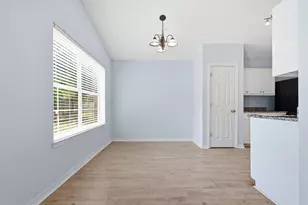 1024 Freeport Ct, Mary Esther, FL 32569 - Photo 18