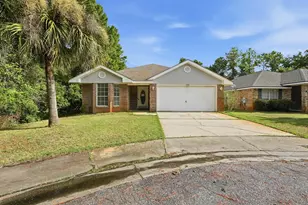 1024 Freeport Ct, Mary Esther, FL 32569 - Photo 1