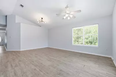 1024 Freeport Court, Mary Esther, FL 32569 - Photo 16