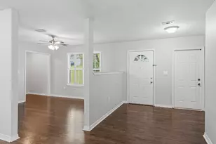 382 Riverchase Blvd, Crestview, FL 32536 - Photo 4