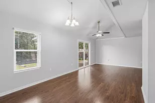 382 Riverchase Blvd, Crestview, FL 32536 - Photo 10