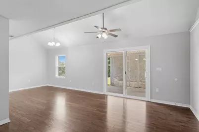382 Riverchase Boulevard, Crestview, FL 32536 - Photo 10