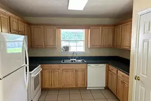 4821 Acorn Dr, Crestview, FL 32539 - Photo 4