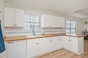 398 Pristine Water Ln, Mary Esther, FL 32569 - Photo 10