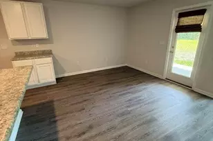 6412 Arcadia Bluffs Ave, Laurel Hill, FL 32567 - Photo 6