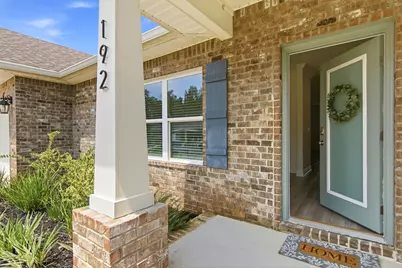 192 E Sky Way, Freeport, FL 32439 - Photo 4