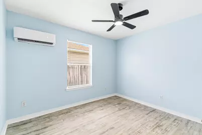 7674 Chablis Circle, Navarre, FL 32566 - Photo 20
