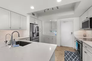 15400 Emerald Coast Pkwy, Destin, FL 32541 - Photo 14