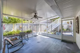 2 NE Bay Dr, Fort Walton Beach, FL 32548 - Photo 8