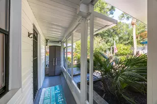 2 NE Bay Dr, Fort Walton Beach, FL 32548 - Photo 42