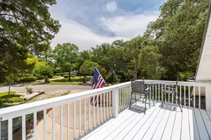 2 NE Bay Dr, Fort Walton Beach, FL 32548 - Photo 8