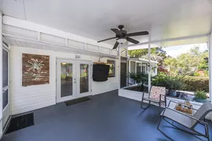 2 NE Bay Dr, Fort Walton Beach, FL 32548 - Photo 38