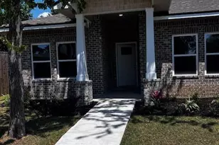 204 Starfish Rd, Mary Esther, FL 32569 - Photo 2