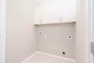 317 Allen St, Niceville, FL 32578 - Photo 32