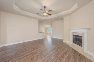 1578 Lena St, Baker, FL 32531 - Photo 6