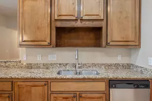 1578 Lena St, Baker, FL 32531 - Photo 14